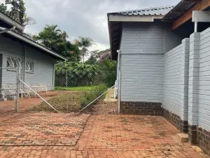 2 Bedroom Cottage/Garden Flat to Rent in Greystone Park