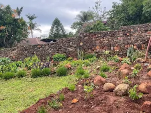 2 Bedroom Cottage/Garden Flat to Rent in Greystone Park