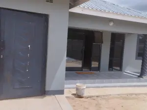 3 Bedroom House to Rent in Msasa Park