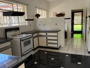 6 Bedroom House to Rent in Mount Pleasant