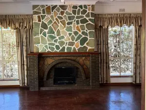 6 Bedroom House to Rent in Mount Pleasant