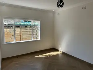 4 Bedroom House to Rent in Alexandra Park
