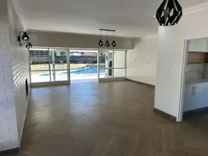 4 Bedroom House to Rent in Alexandra Park