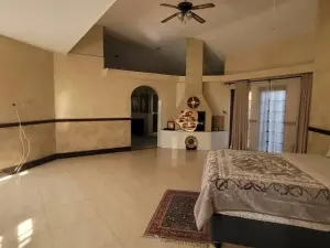 4 Bedroom House to Rent in Glen Lorne
