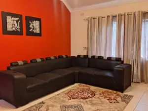 4 Bedroom House to Rent in Belvedere