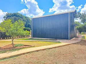 Office to Rent in Highlands