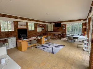 4 Bedroom House to Rent in Mount Pleasant