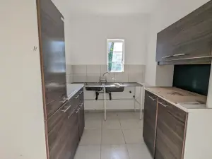 Office to Rent in Alexandra Park