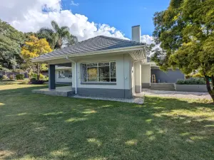 Office to Rent in Alexandra Park