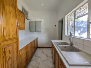 Office to Rent in Alexandra Park