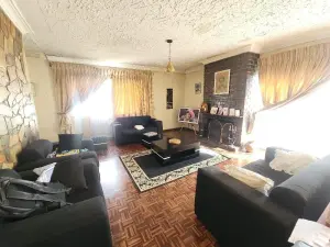 4 Bedroom House to Rent in Sunridge