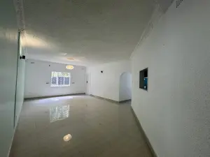 8 Bedroom House to Rent in Glen Lorne
