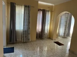 4 Bedroom House to Rent in Zimre Park