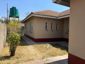 4 Bedroom House to Rent in Zimre Park