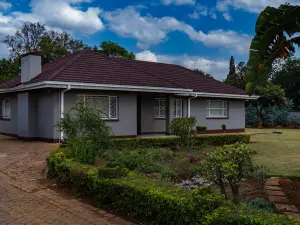 3 Bedroom House to Rent in Mount Pleasant