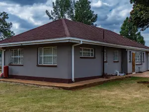 3 Bedroom House to Rent in Mount Pleasant
