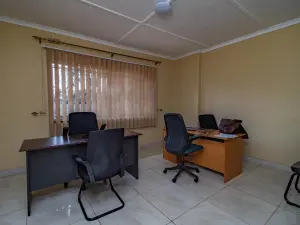 3 Bedroom House to Rent in Mount Pleasant