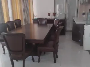 5 Bedroom House to Rent in Borrowdale Brooke