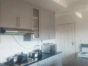 5 Bedroom House to Rent in Belvedere