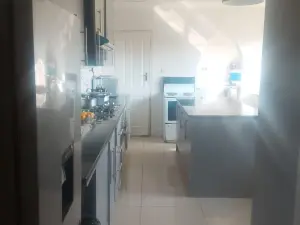 5 Bedroom House to Rent in Belvedere