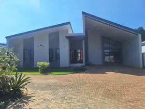 Townhouse/Cluster for Sale in Greendale