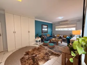 Office to Rent in Highlands