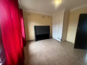 6 Bedroom House to Rent in Goodhope