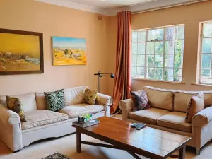 5 Bedroom House to Rent in Gunhill
