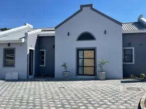 Townhouse/Cluster to Rent in Arlington