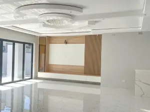 Townhouse/Cluster to Rent in Arlington