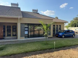 Townhouse/Cluster to Rent in Mount Pleasant