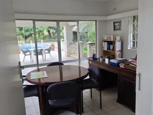 6 Bedroom House to Rent in Mount Pleasant