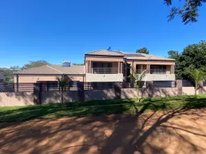 5 Bedroom House to Rent in Gletwin Park