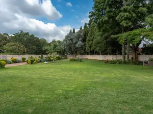 4 Bedroom House to Rent in Bluff Hill