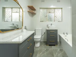 4 Bedroom House to Rent in Bluff Hill