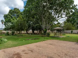 4 Bedroom House to Rent in Bluff Hill