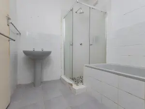 4 Bedroom House to Rent in Glen Lorne