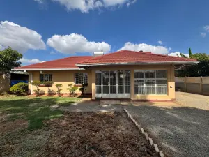 3 Bedroom House to Rent in Braeside