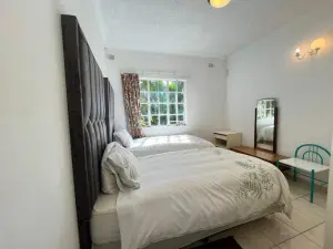 2 Bedroom Cottage/Garden Flat to Rent in Kambanji