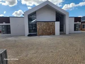Townhouse/Cluster for Sale in Borrowdale