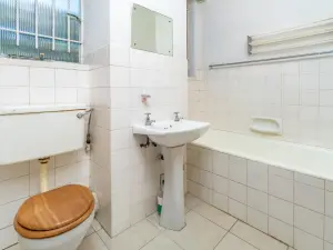 Flat/Apartment to Rent in Avenues