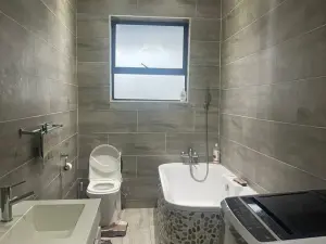 3 Bedroom Cottage/Garden Flat to Rent in Arlington