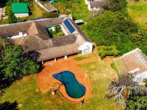 Other Commercial to Rent in Borrowdale