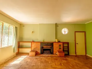 Other Commercial to Rent in Borrowdale