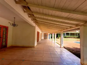 Other Commercial to Rent in Borrowdale