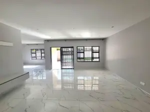 3 Bedroom House to Rent in Bluff Hill