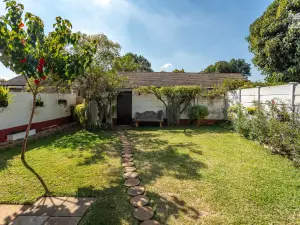 Flat/Apartment to Rent in Avondale West