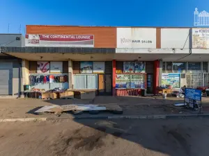 Retail/Shop for Sale in Mabelreign