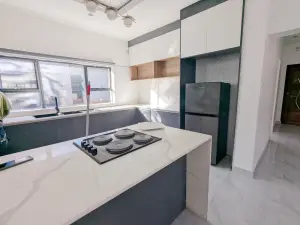4 Bedroom House to Rent in Greendale