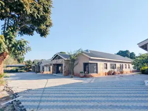 4 Bedroom House to Rent in Greendale